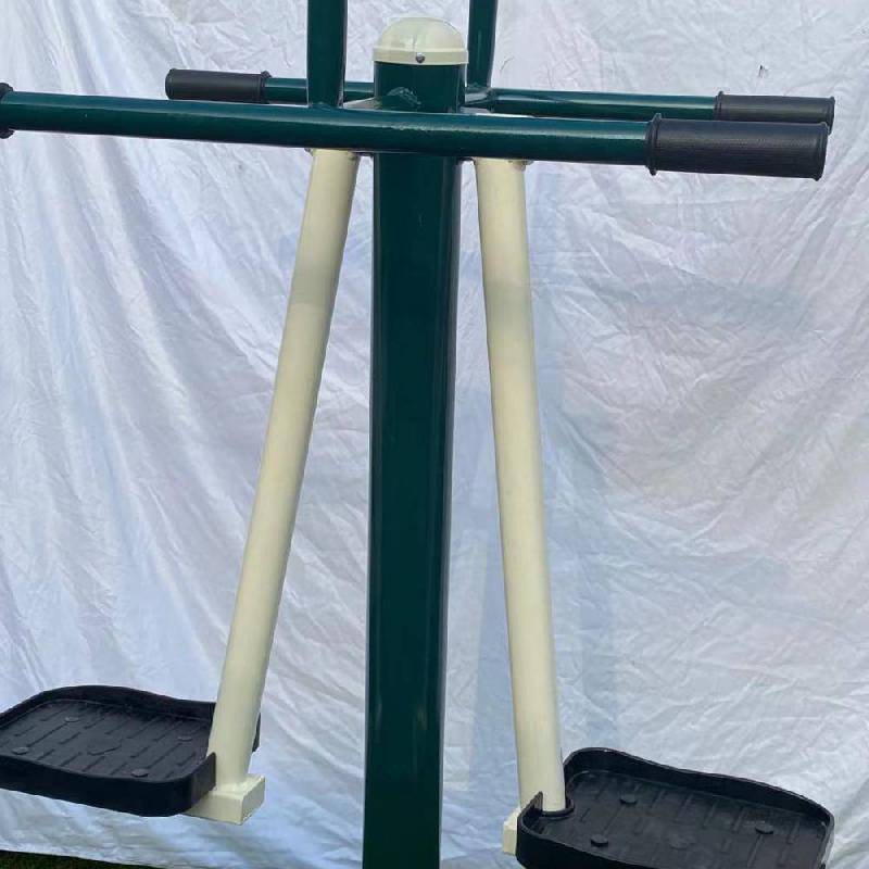 室外新农村老年人体育用品活动器材 双人漫步机(图2) 室外新农村老年人体育用品活动器材 双人漫步机(图2)