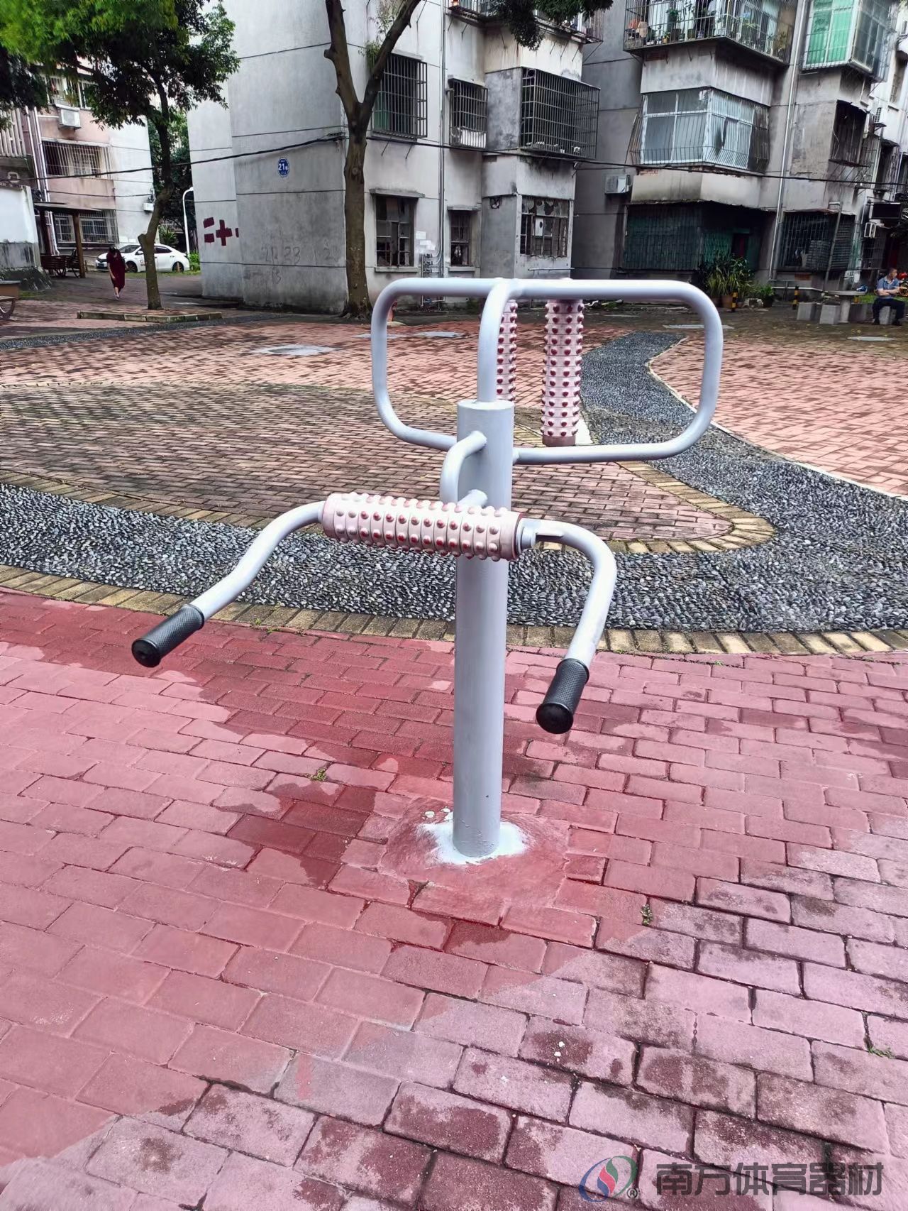 南香里社区公园(图10) 南香里社区公园(图10)