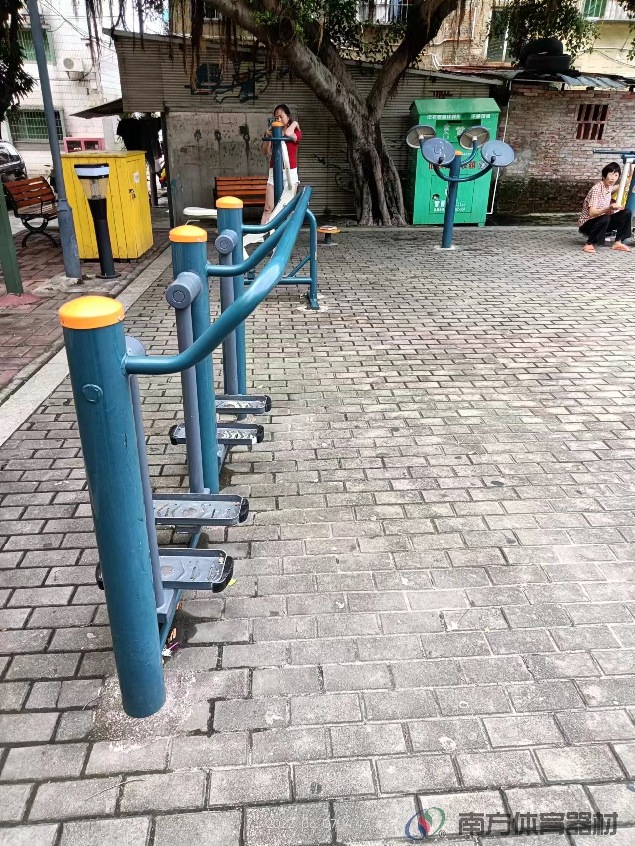 南联社区公园(图6) 南联社区公园(图6)